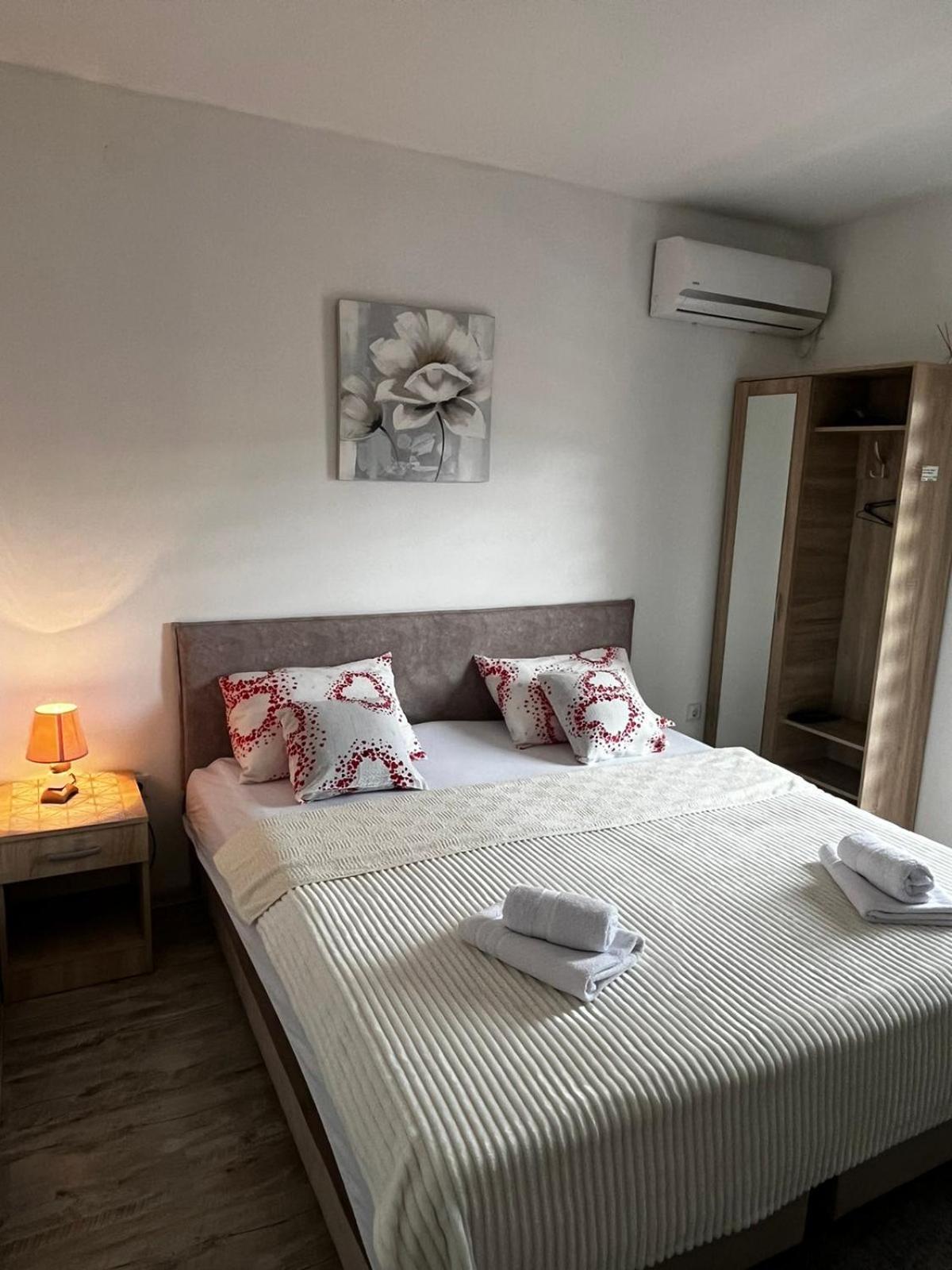 Apartmani Nikolic Višegrad Værelse billede