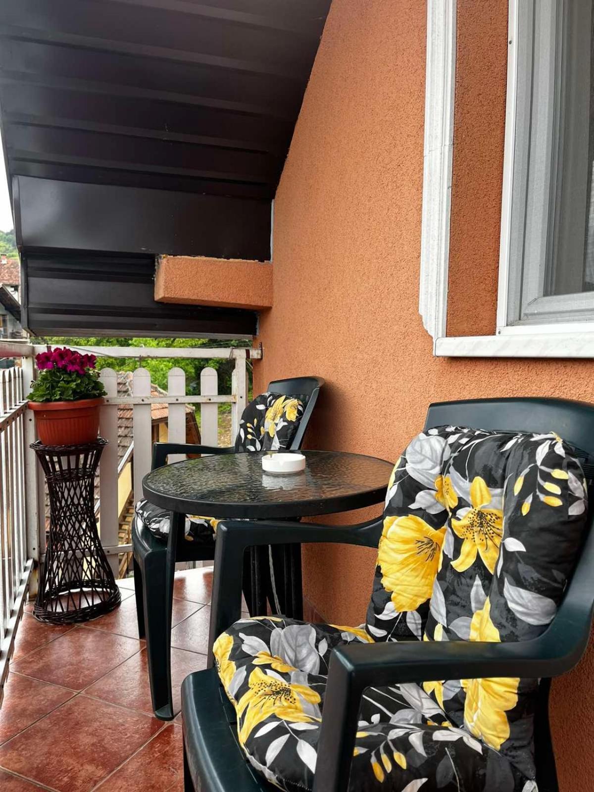 Apartmani Nikolic Višegrad Værelse billede